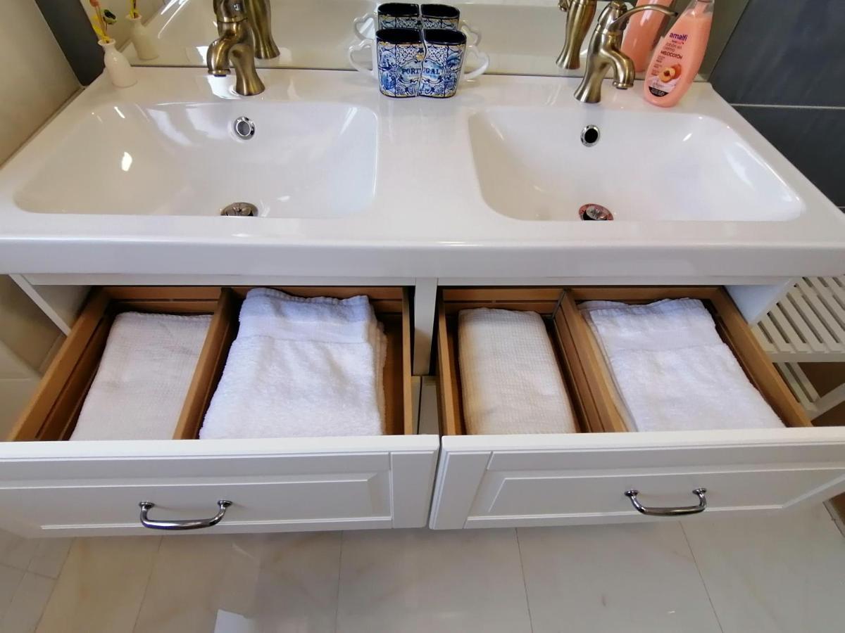 Sk Lisboa Villa Guesthouse ภายนอก รูปภาพ