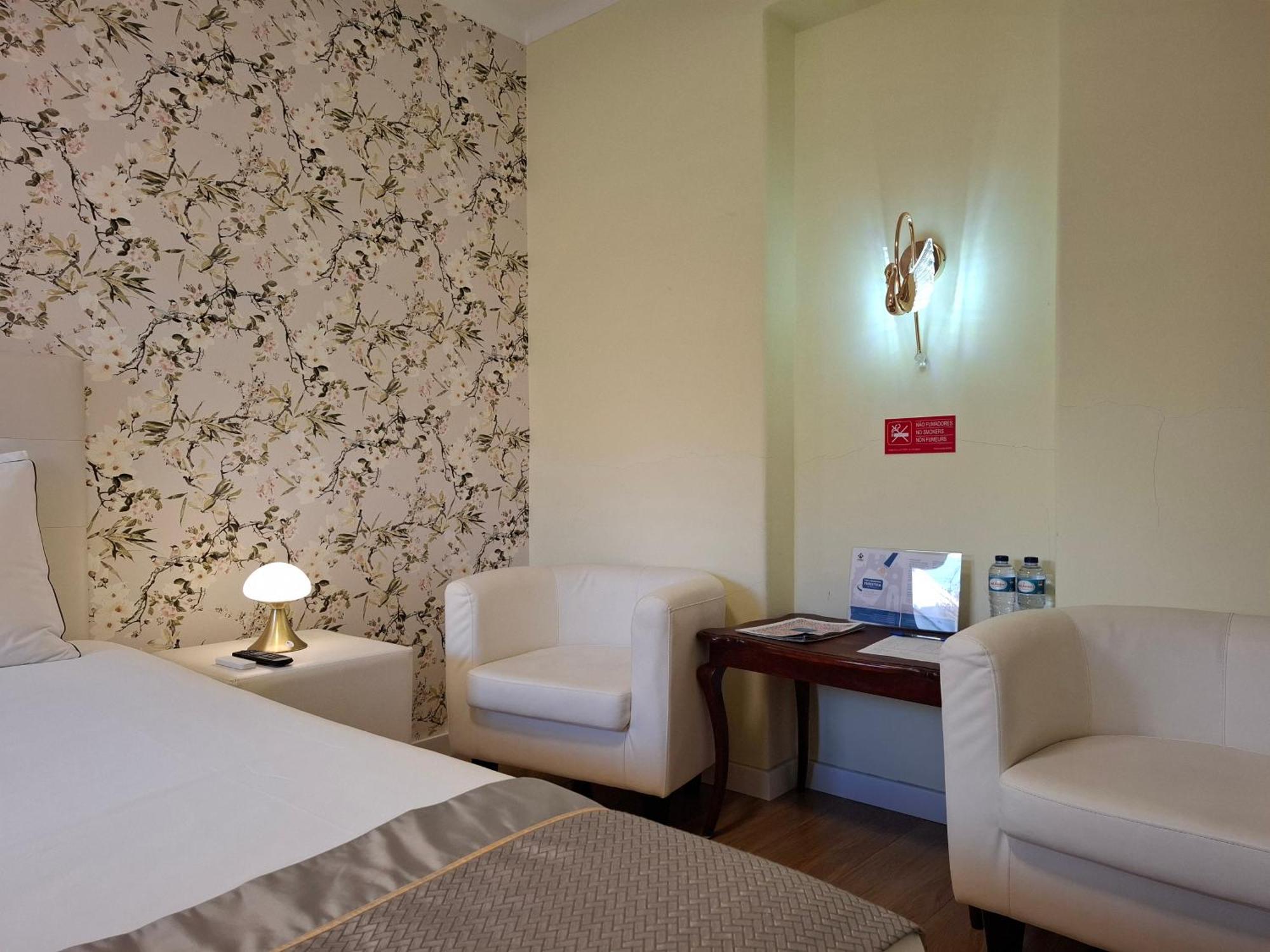 Sk Lisboa Villa Guesthouse ภายนอก รูปภาพ